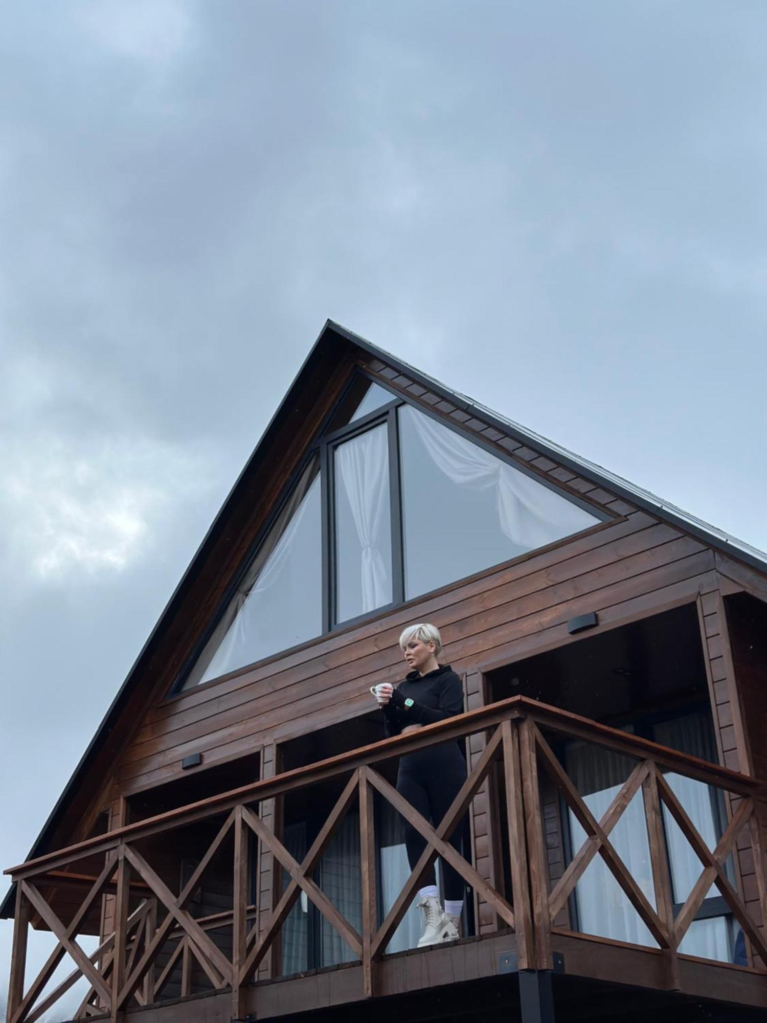 Cottage Mtachy Kazbegi Luaran gambar